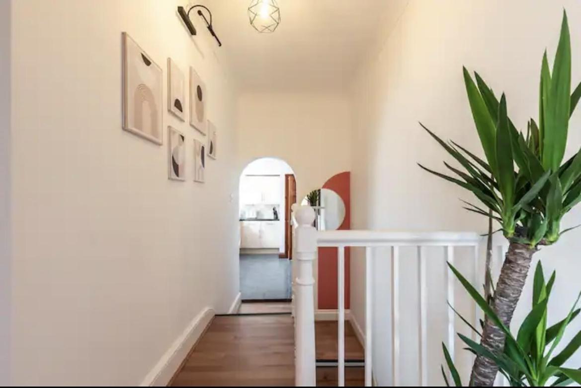 Metropolitan - 2 Bed, Private Parking Apartment, Great Commercial Home From Home Stay! Southampton Exteriör bild