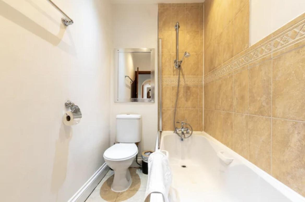 Metropolitan - 2 Bed, Private Parking Apartment, Great Commercial Home From Home Stay! Southampton Exteriör bild