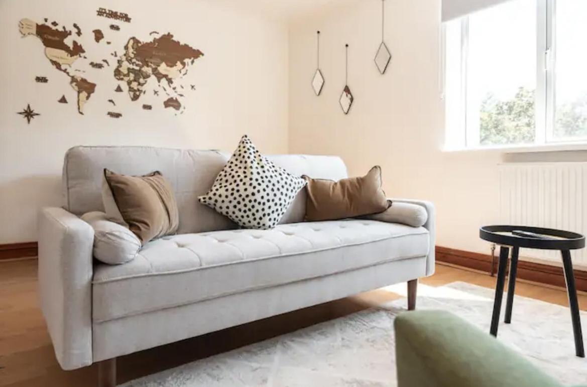 Metropolitan - 2 Bed, Private Parking Apartment, Great Commercial Home From Home Stay! Southampton Exteriör bild